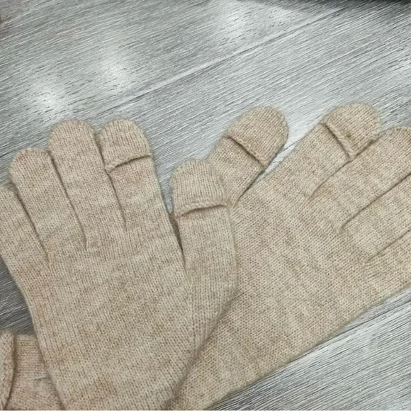 NEW 3 Piece Set: Soft Knit Scarf, Beanie & Fingerless Gloves with Bow Embroidery